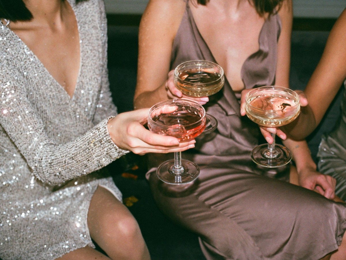 Navigating Societal Pressure to Drink: Overcoming the&nbsp;Influence